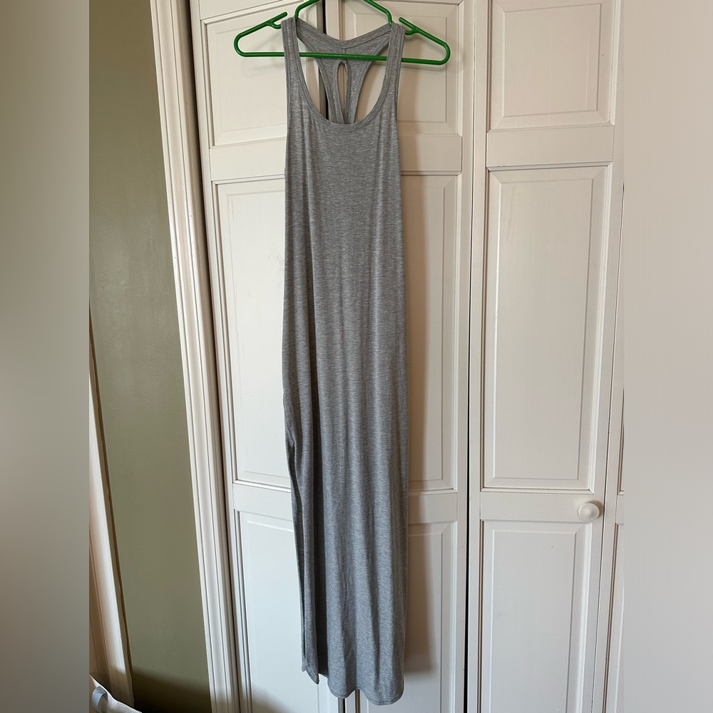 Lululemon maxi dress, size 6, light gray